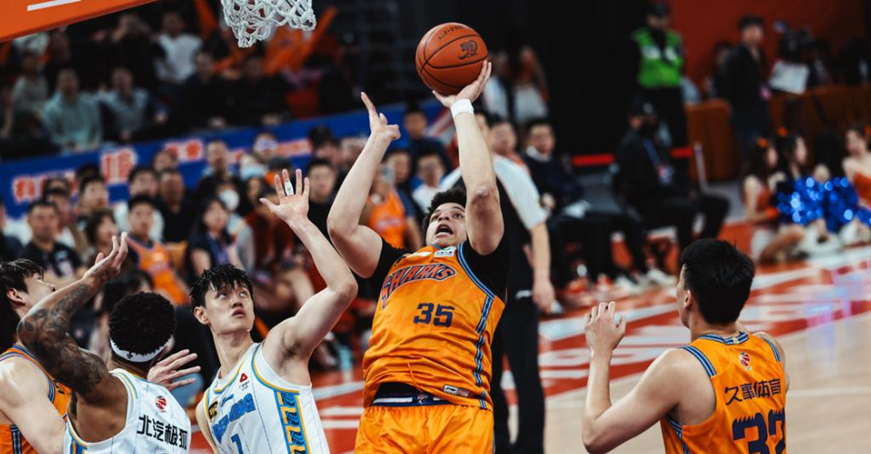 乐鱼app清晨上海海港备战NBA常规赛；伤情更新细节曝光；球迷炸锅；阵容厚度经受考验的简单介绍