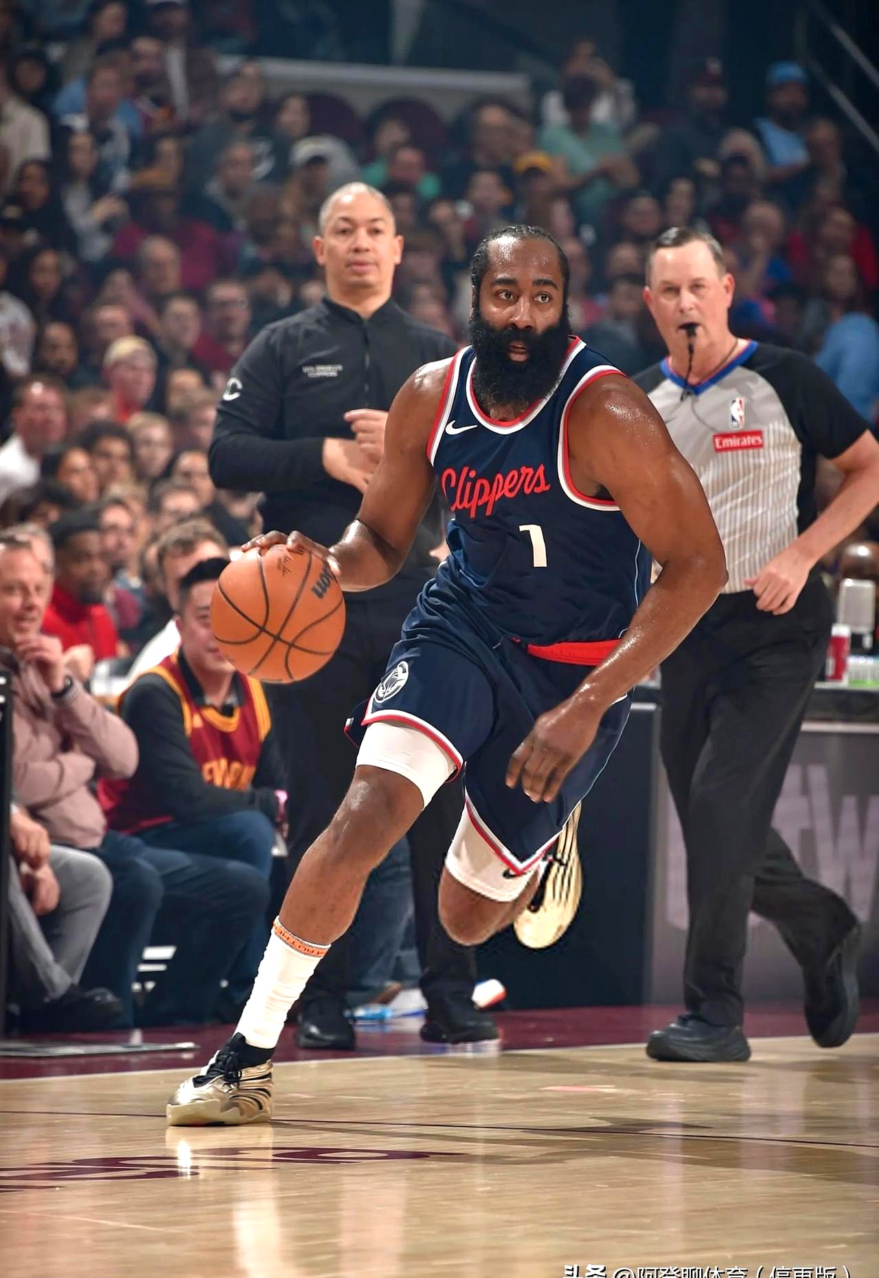 乐鱼app洛杉矶快船迎CBA季后赛关键赛，今夜止住颓势，赛场秩序良好，细节决定成败的简单介绍